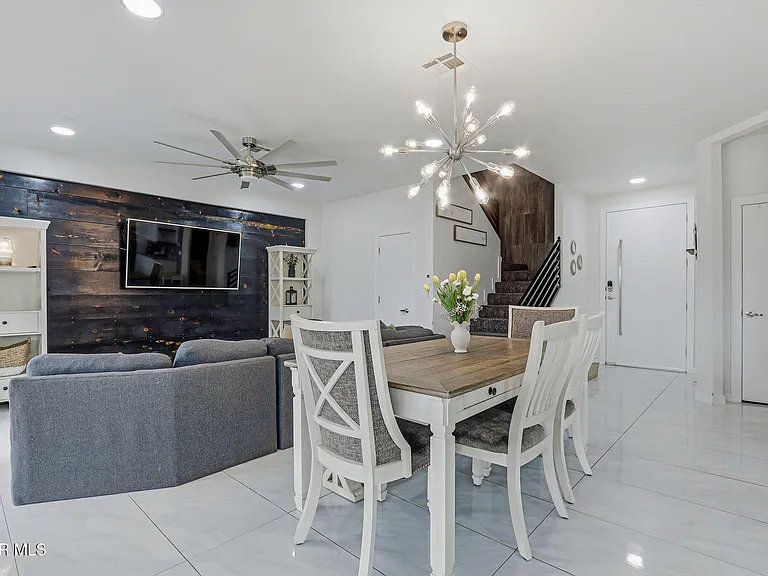 12044 Hidden Garden Pl — Photo 16