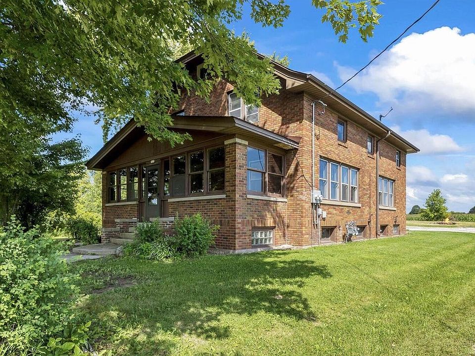 3030 Church Rd, Cedarburg, WI 53012 Zillow