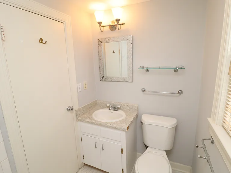 1000 Nichols Dr — Photo 20