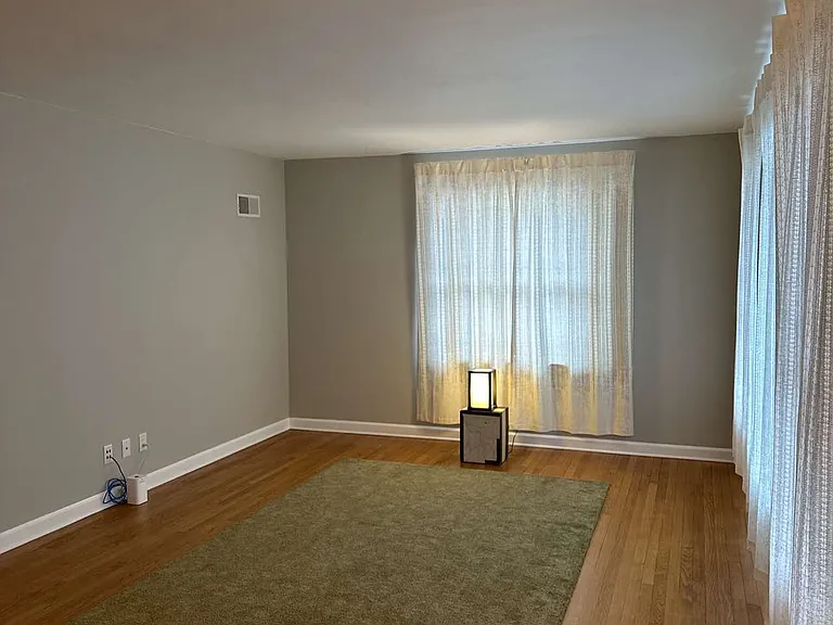 7803 W Cleveland Ave — Photo 2