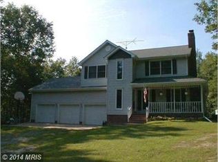 176 Meadows Rd, Fredericksburg, VA 22406