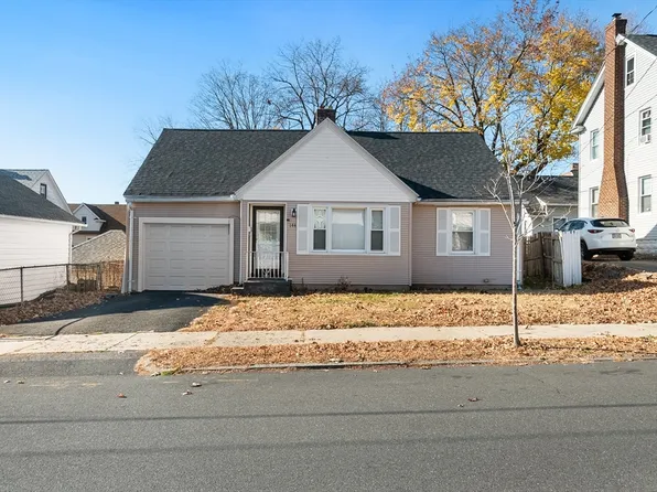 144 Bristol St, Springfield, MA 01109