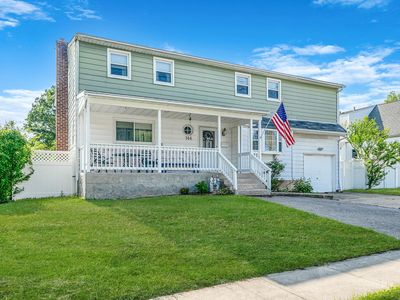 144 Roosevelt Avenue, Massapequa Park, NY, 11762