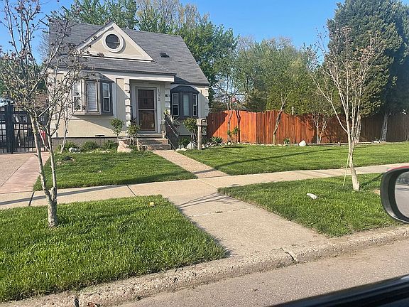2nd image of 1072 Capitol Ave