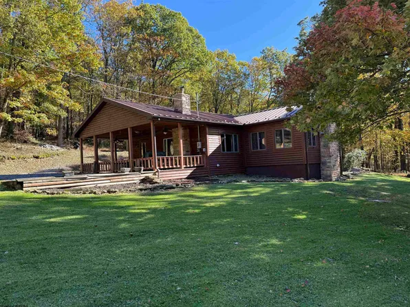 26032 Veterans Memorial Hwy, Terra Alta, WV 26764