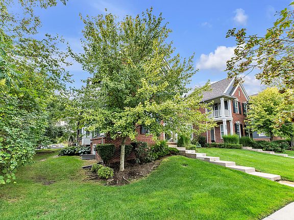 2nd image of 51014 Sleepy Hollow Ln