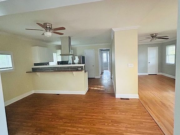 5th image of 638 Vanderbrook Rd