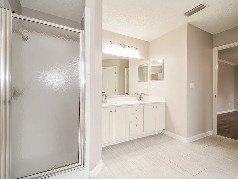 1111 Calla Glen Ln — Photo 10