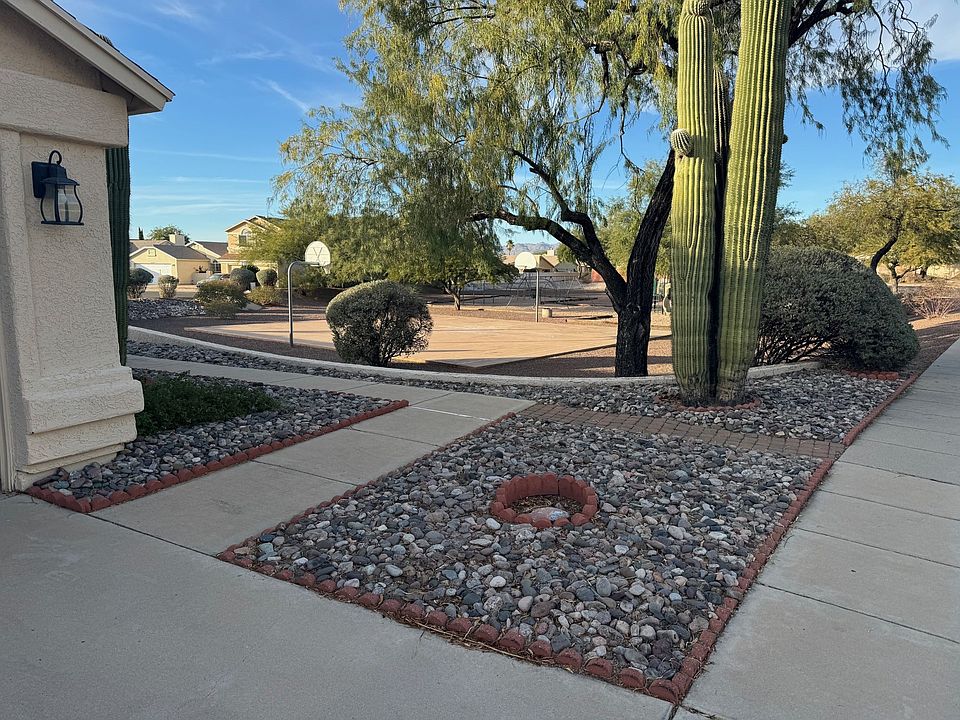 1st image of 8105 N Millwheel Pl