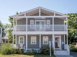 58 L St, Hull, MA 02045