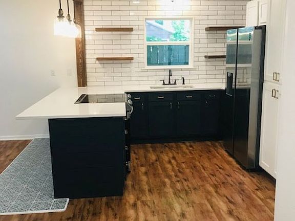 5th image of 271 Willow Ave #B