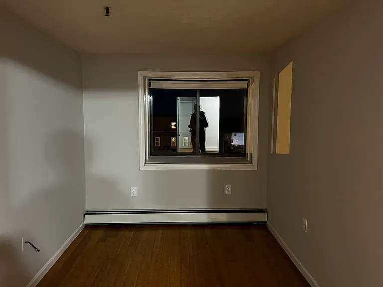 85 Broad Street Apartments — Photo 2