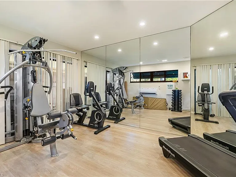 565 Beachwalk Cir #T-102 — Photo 27