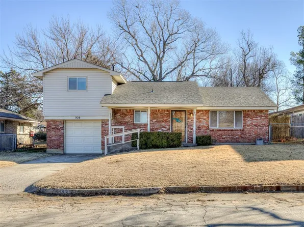 904 Oak Park Dr, Choctaw, OK 73020