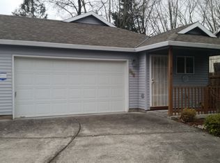 319 SE Maple Cir, Gresham, OR 97080