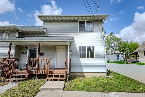 2636 Chicago Ave Photo 1