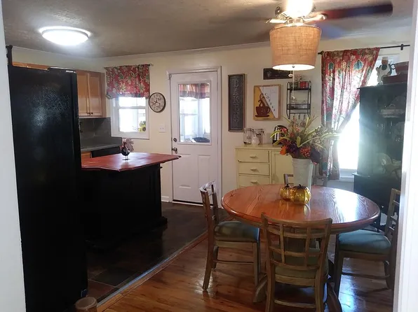 133 Bryan St, Bremen, GA 30110
