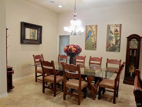 5th image of 3709 Grand Canal Dr