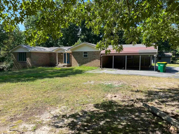 2802 Madrid Pl, Little Rock, AR 72206