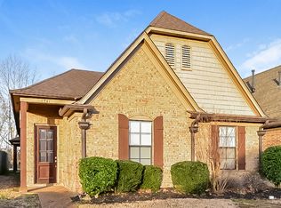 1941 Rochelle Ln, Cordova, TN 38016