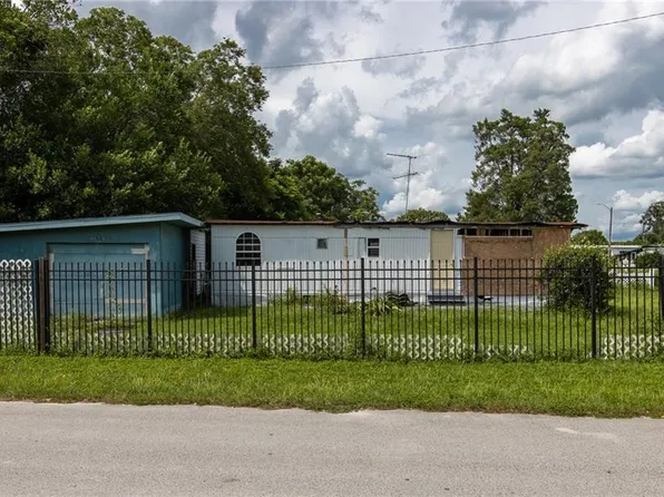 6233 New York St, Zephyrhills, FL 33542