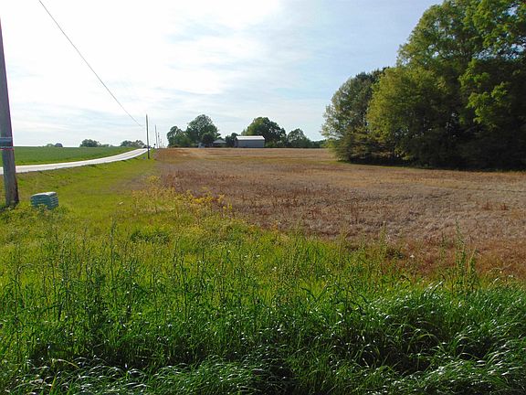 4th image of 1206 Manley Rd