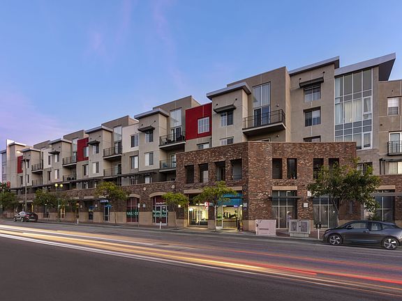 5th image of 412 E Broadway #301