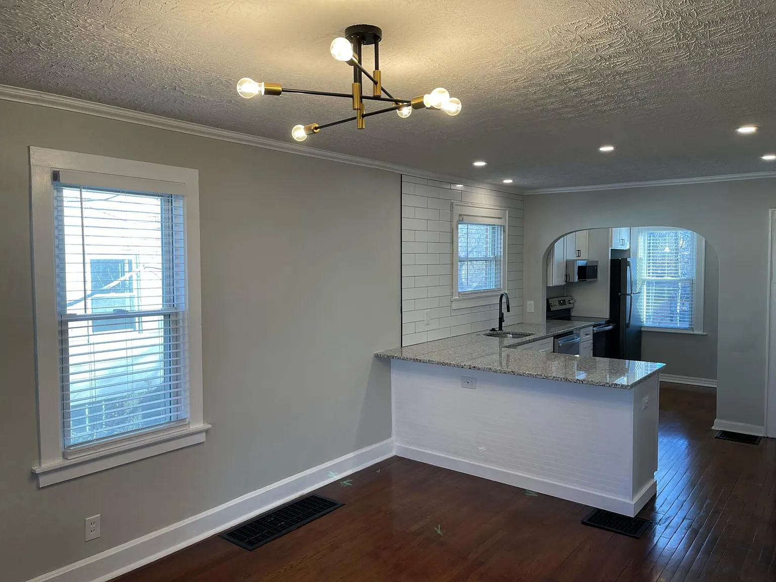 6249 Sturdy Ave — Photo 4