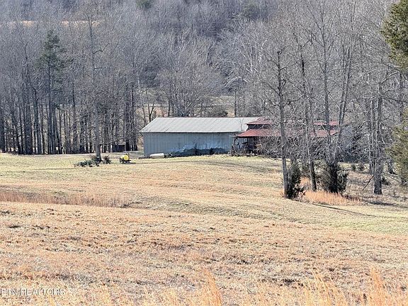 4th image of County Road 189