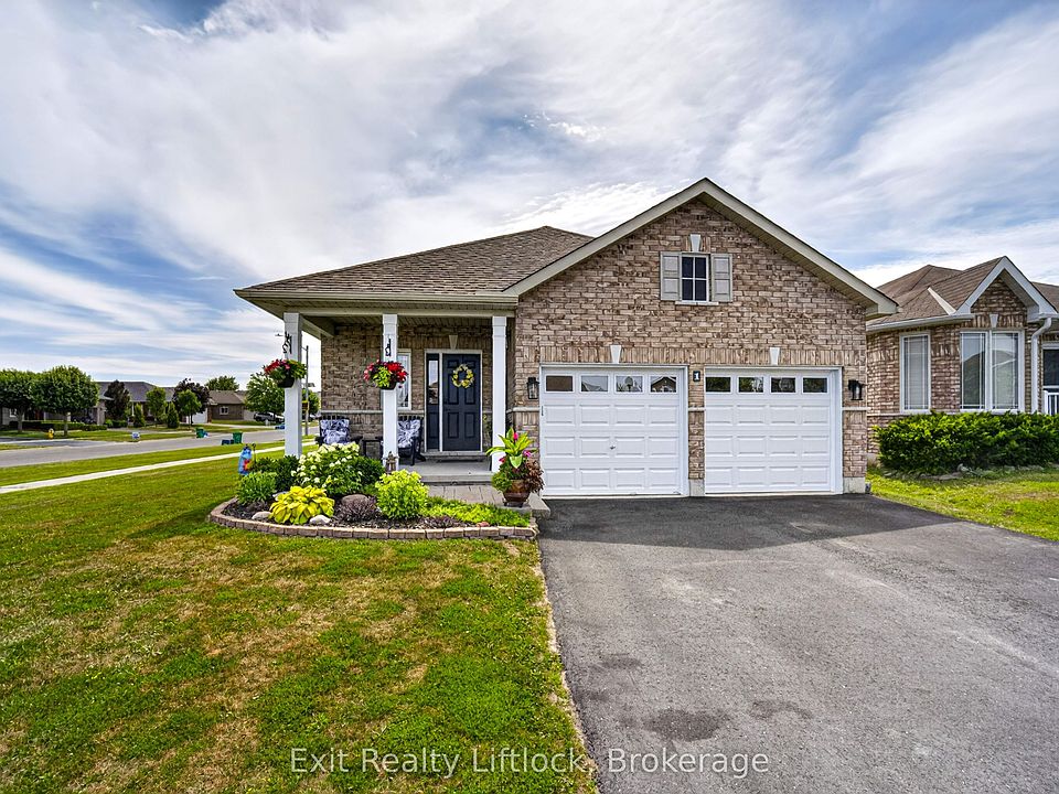 1st image of 1 McGregor Ct