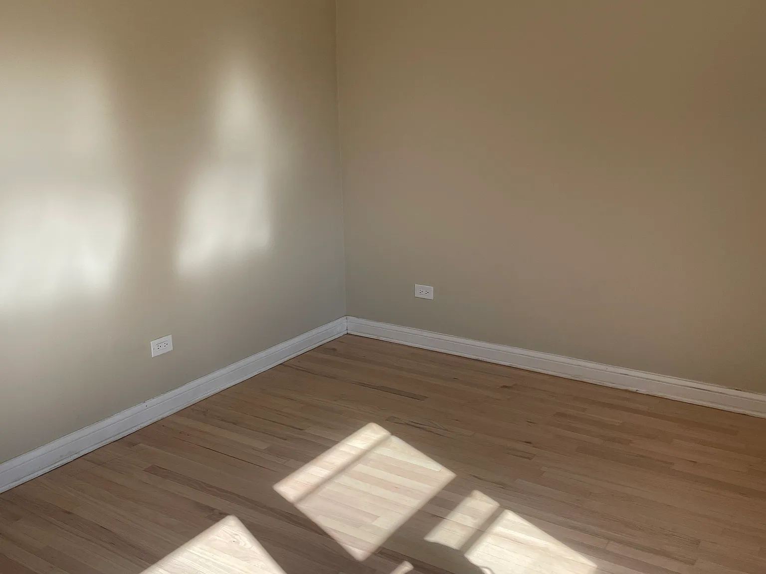 6126 S Kolmar Ave — Photo 3