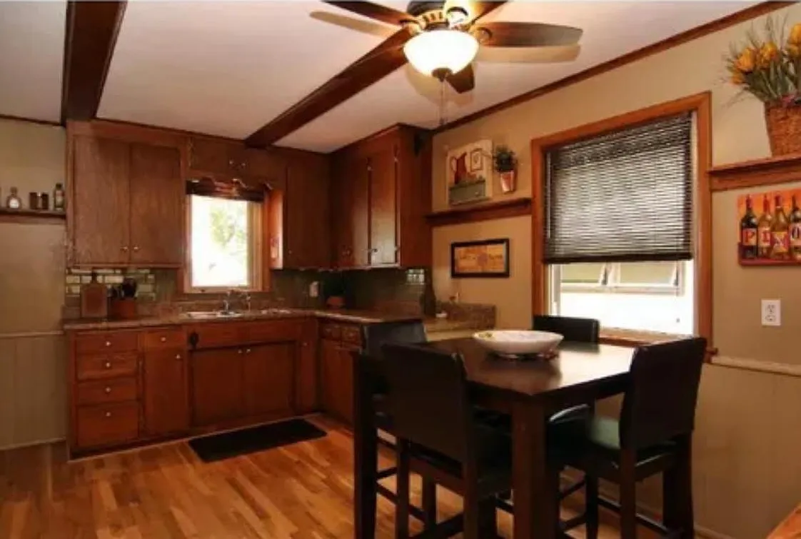 6704 Washburn Ave S — Photo 3