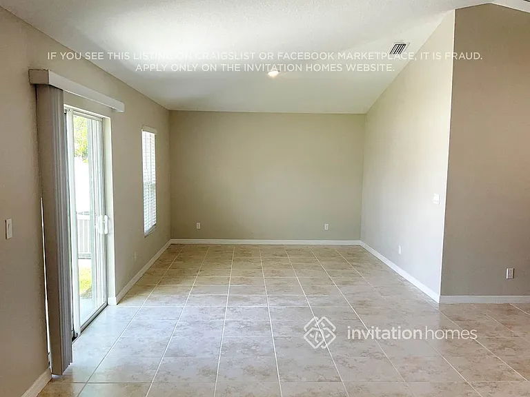 1509 Talavera St SE — Photo 3
