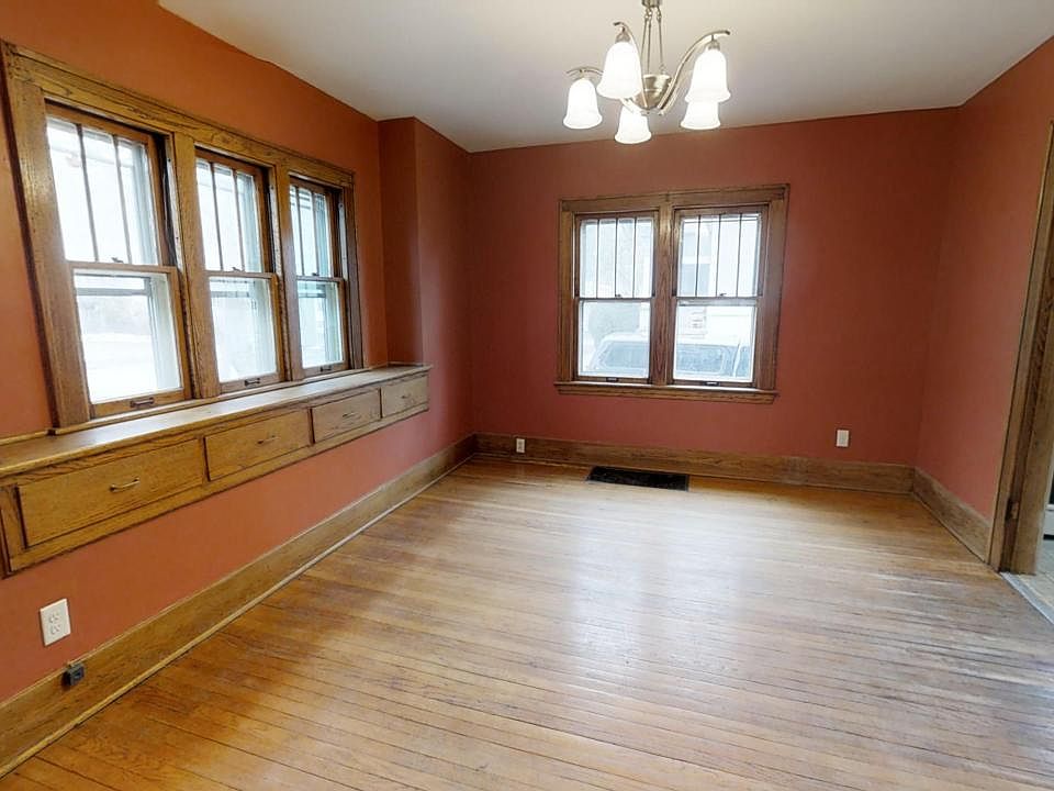1st image of 501 Douglas Ave