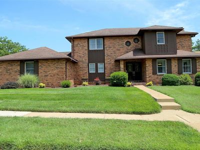 5124 Carriage Trace Dr, Saint Louis, MO, 63128