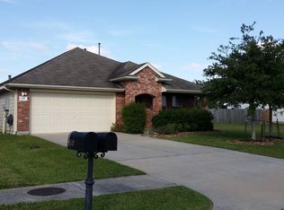 440 Sandstone Creek Ln, Dickinson, TX 77539