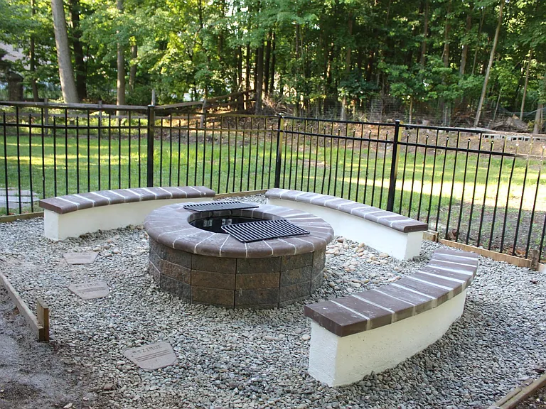 200 Hillside Ave — Photo 5