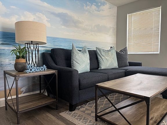 5th image of 207 Croton Ave #1