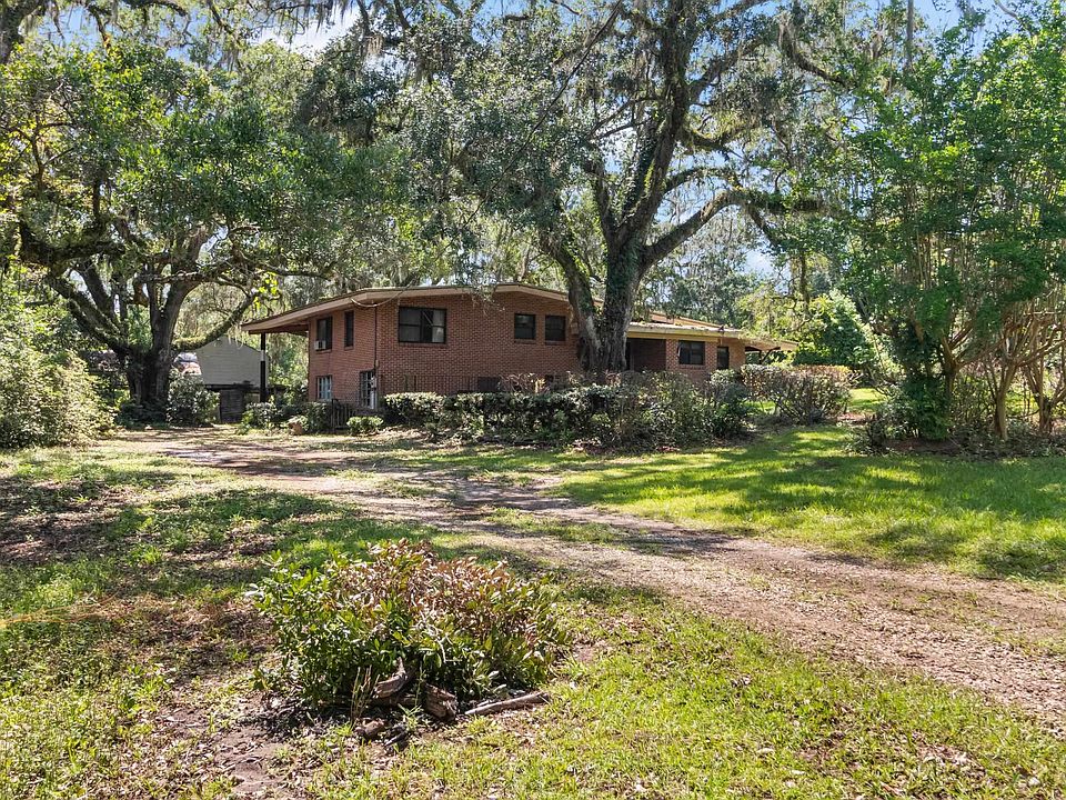 1st image of 1414 Idlewild Dr
