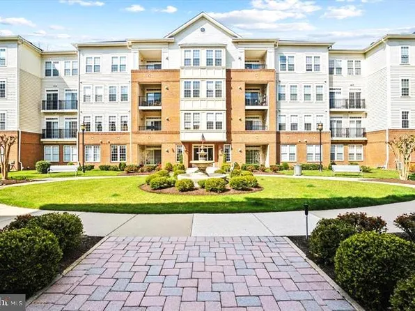 2520 Kensington Gdns Unit 102, Ellicott City, MD 21043