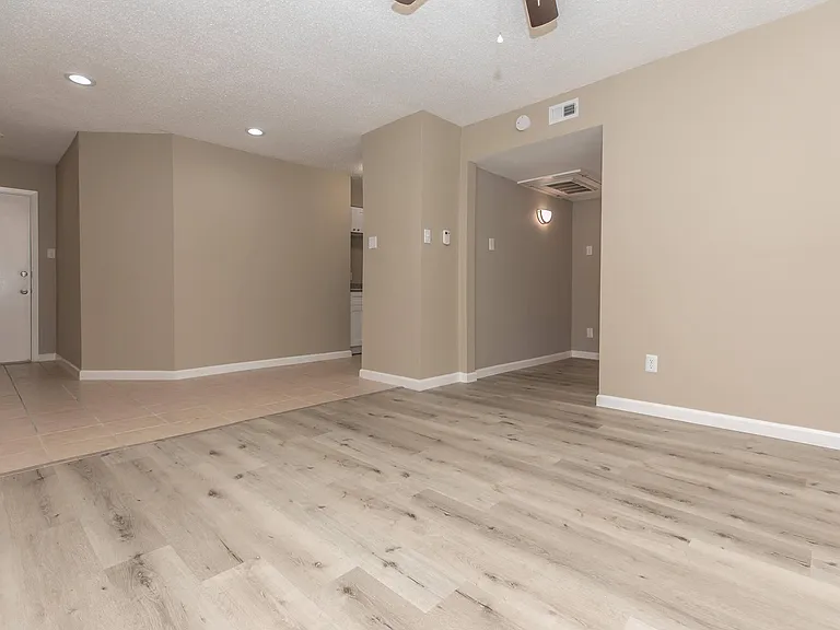 The Citadel at Med Center Houston Apartments — Photo 12