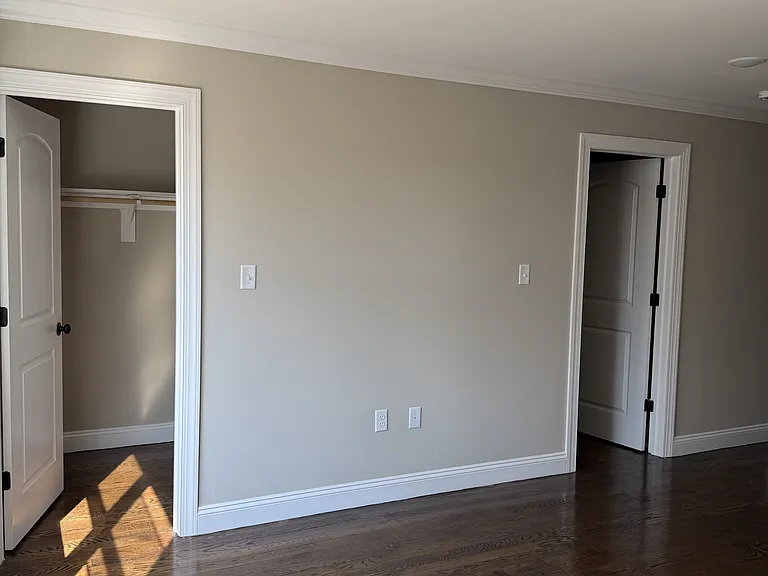 162 Jacques St — Photo 14