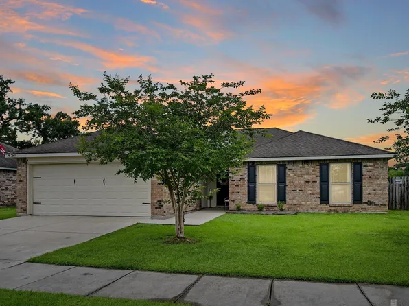 950 Huey Andrew Ave, Gonzales, LA 70737