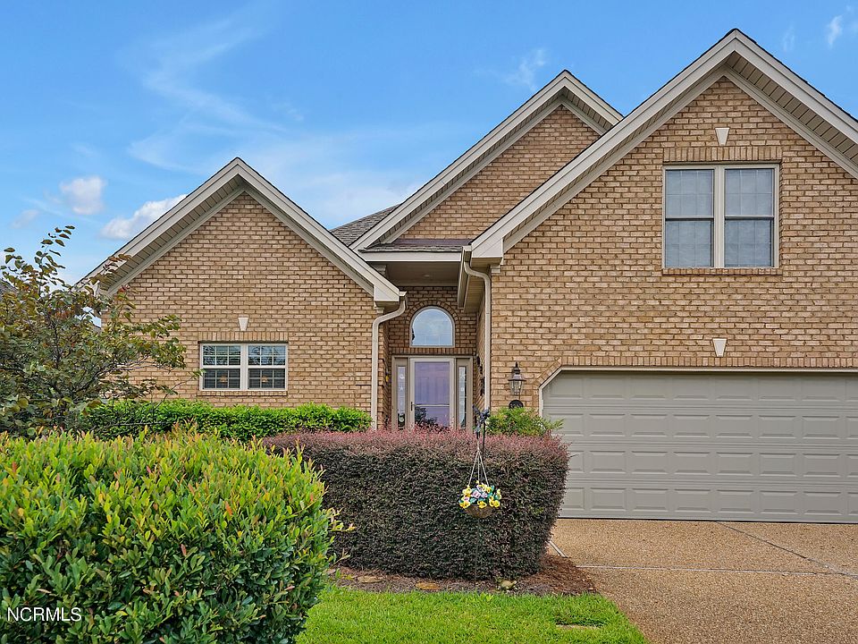 1st image of 3240 Gardenwood Drive