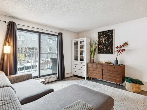 835 N 19th Ave SW #106, Calgary, AB T2T 0H6