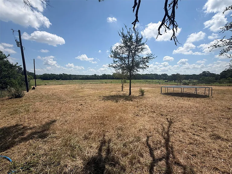 3248 Dale Ln — Photo 16