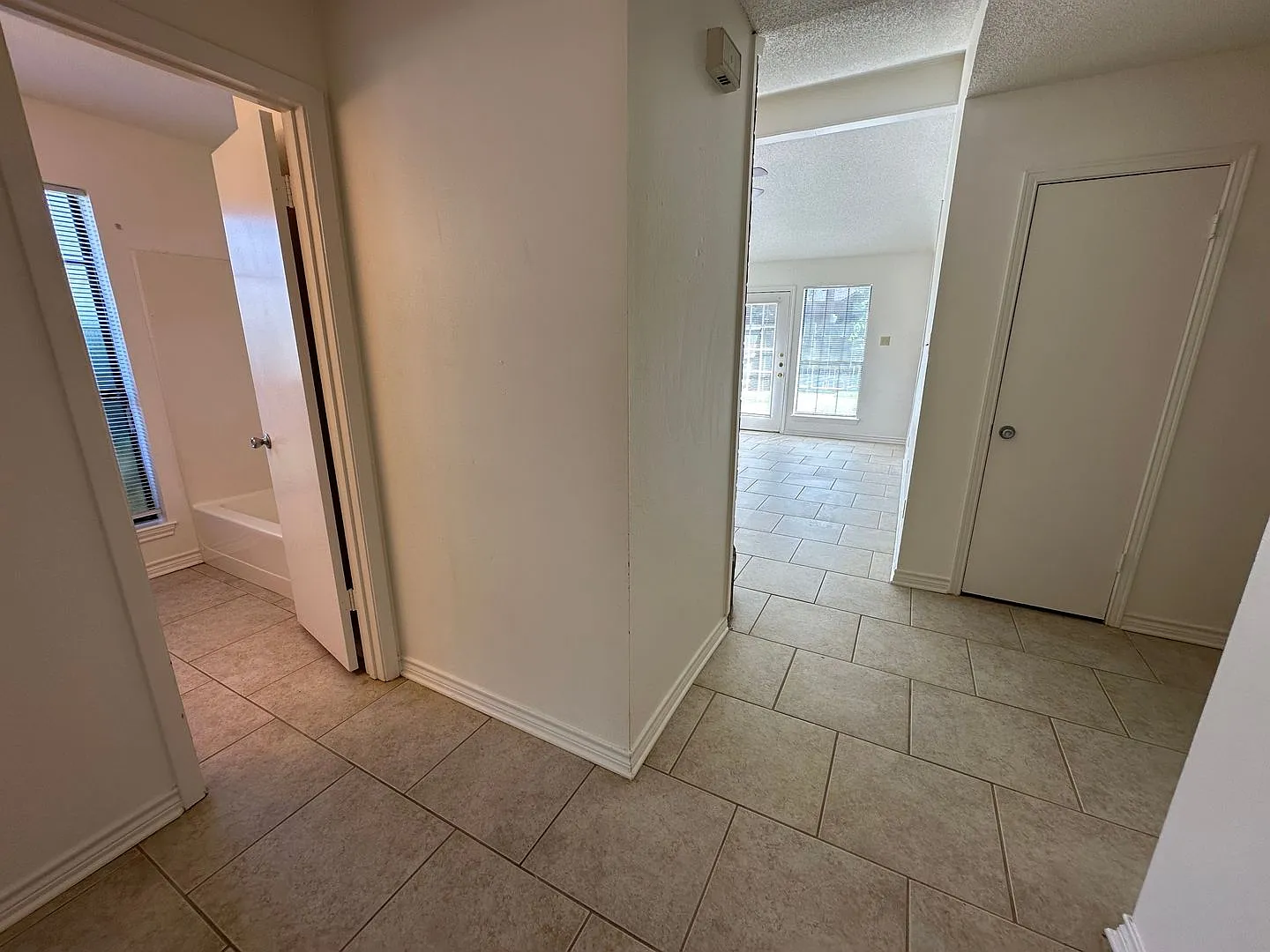 5885 Creek Side Circle — Photo 3