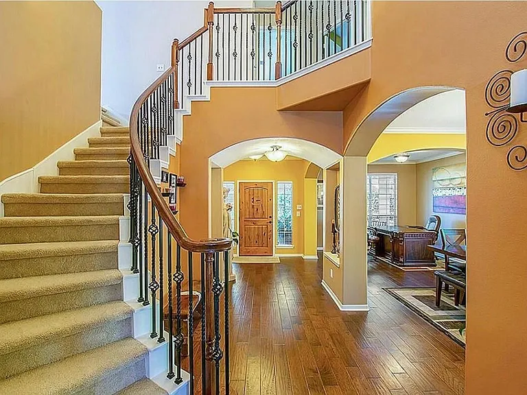 4506 Timber Pine Trl — Photo 2