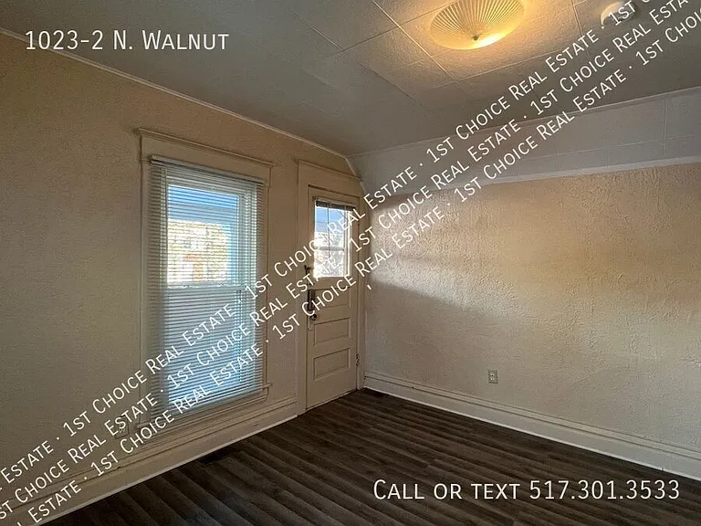 1023-2 N Walnut St — Photo 8