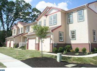 72 Shire Ct, Somerdale, NJ 08083